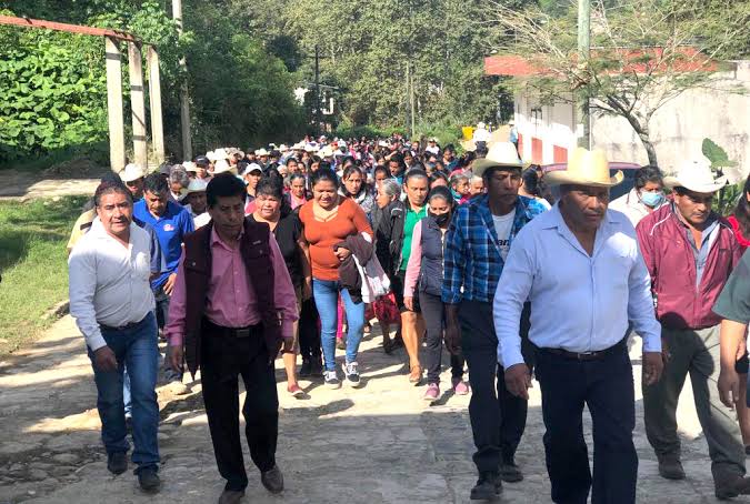 Confirman 200 órdenes de aprehensión en Eloxochitlán; denuncian persecución política contra mujeres mazatecas