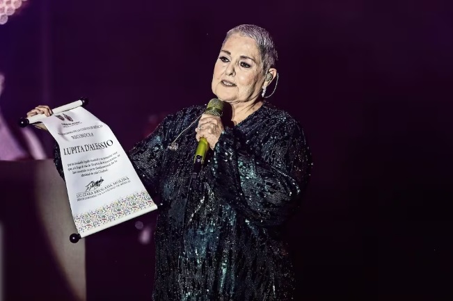 CdMx pagó 10 mdp por el concierto de Lupita D’Alessio CdMx pagó 10 mdp por el concierto de Lupita D’Alessio