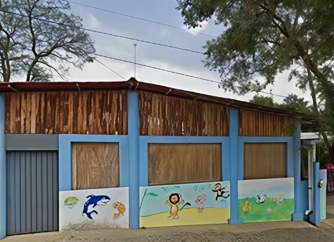 Autoridades de Tlacochahuaya, Oaxaca, advierten expulsión de maestros si no regresan a las aulas