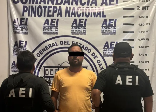 Detienen a delegado de Bienestar en Oaxaca por delito equiparado a violación en la Costa Detienen a delegado de Bienestar en Oaxaca por delito equiparado a violación en la Costa