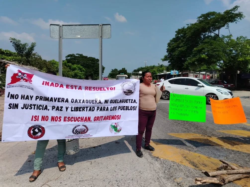 Protestas y bloqueos en Oaxaca desmienten “el mejor momento” de la “primavera oaxaqueña” del gobernador Salomón Jara Protestas y bloqueos en Oaxaca desmienten “el mejor momento” de la “primavera oaxaqueña” del gobernador Salomón Jara