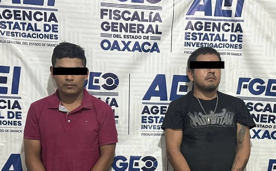 Enfrentamiento en Oaxaca deja dos agentes heridos y dos narcomenudistas detenidos en operativo en el Istmo Enfrentamiento en Oaxaca deja dos agentes heridos y dos narcomenudistas detenidos en operativo en el Istmo