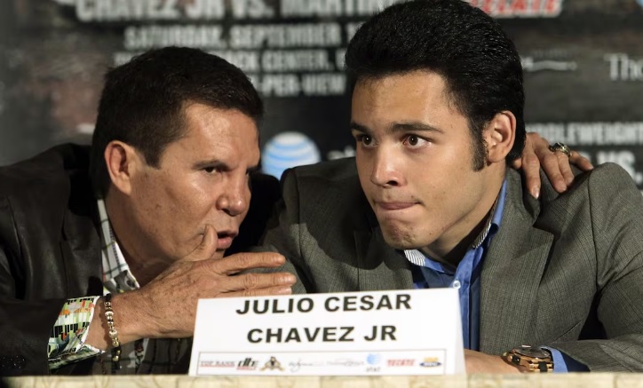 Julio César Chávez cerca de llorar al hablar de su hijo; «Los tiempos de Dios son perfectos»