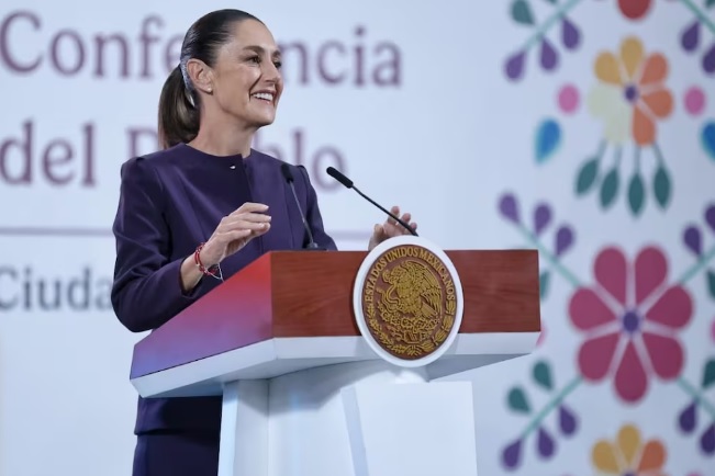 Mundial 2026: Sheinbaum descarta que inauguración no se realice en el Estadio Azteca; «¿Quién nos lo va a quitar?», cuestiona Mundial 2026: Sheinbaum descarta que inauguración no se realice en el Estadio Azteca; «¿Quién nos lo va a quitar?», cuestiona