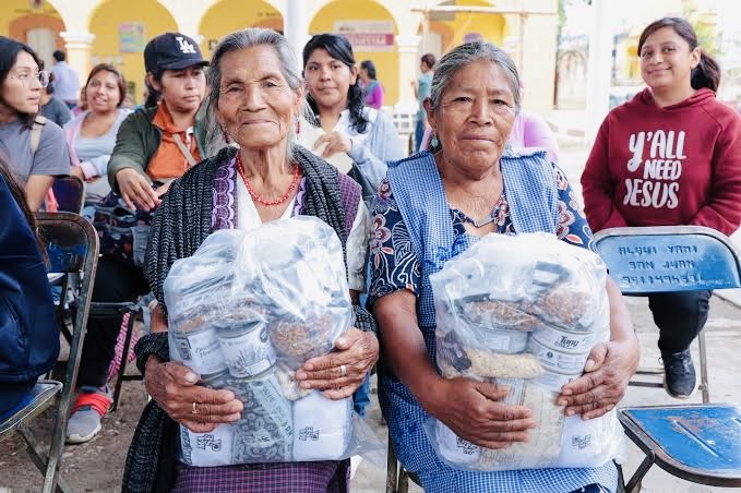 Contratos millonarios del DIF Oaxaca benefician a empresas con polémicos antecedentes de corrupción a nivel nacional Contratos millonarios del DIF Oaxaca benefician a empresas con polémicos antecedentes de corrupción a nivel nacional