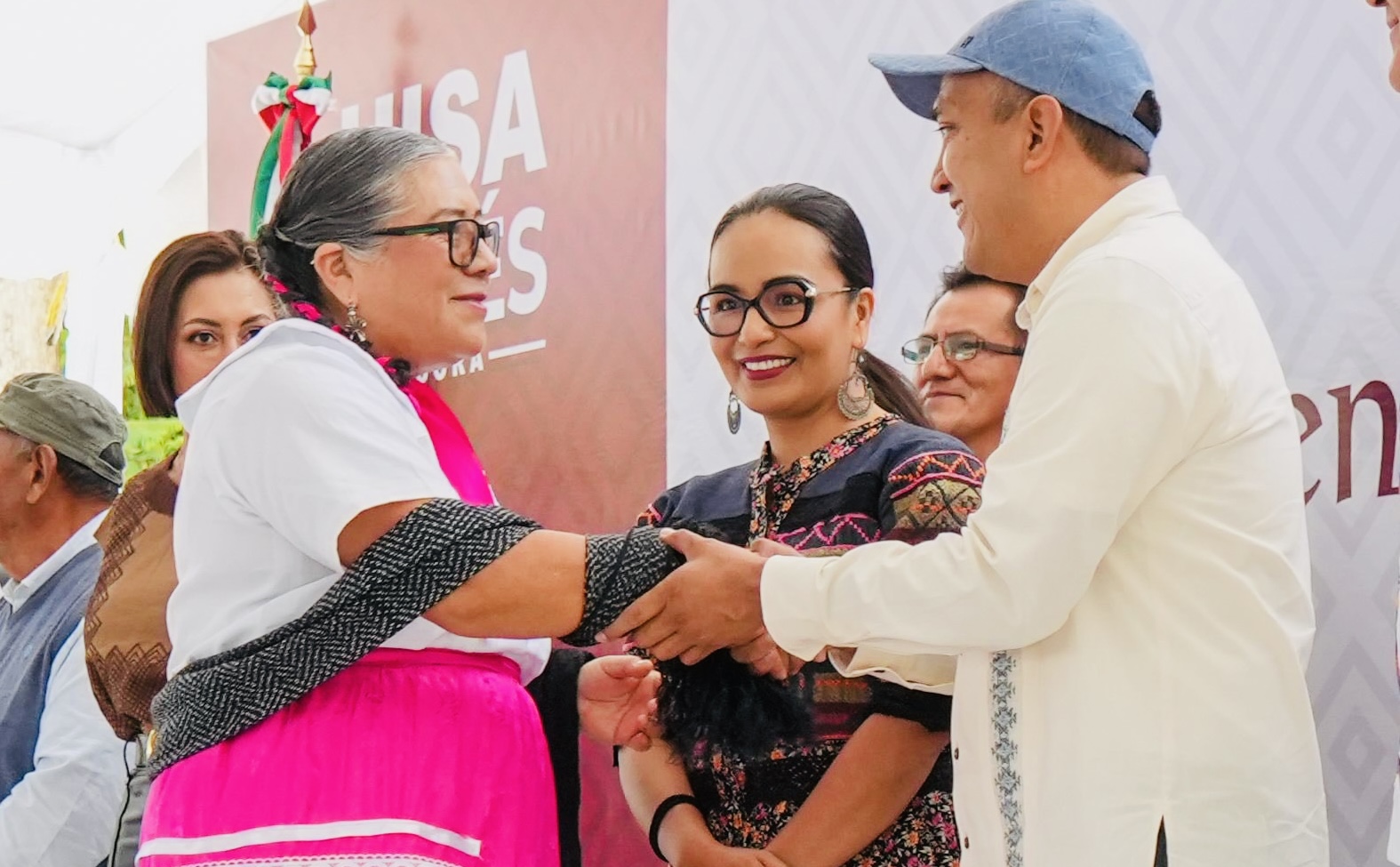 Primer informe legislativo de Luisa Cortés se convirtió en virtual destape rumbo a gubernatura de Oaxaca en 2028