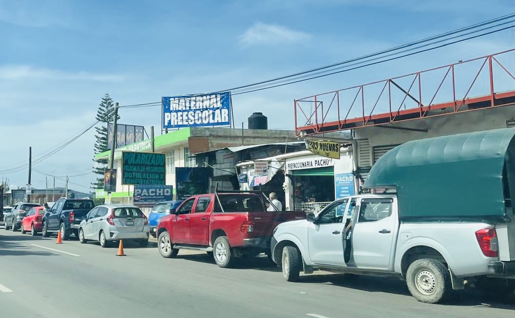 Corrupción en verificentros de #Oaxaca convierte trámite ambiental en negocio ilegal, mientras autoridades permanecen en silencio
