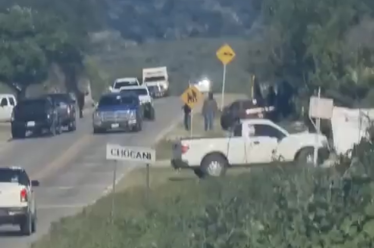Enfrentamiento armado en #Oaxaca entre transportistas en la Mixteca por obras del Plan Lázaro Cárdenas deja un muerto