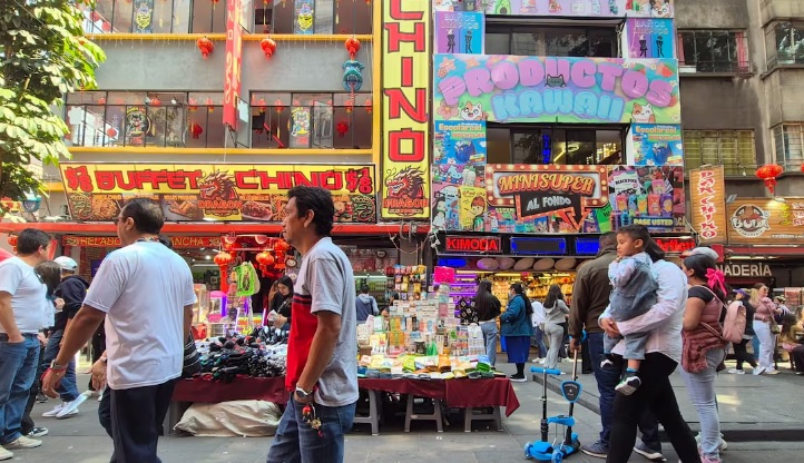 Operan más de 600 bodegas y plazas comerciales chinas en CdMx, señala Canaco; hay riesgo estructural y afectación al comercio local, advierte