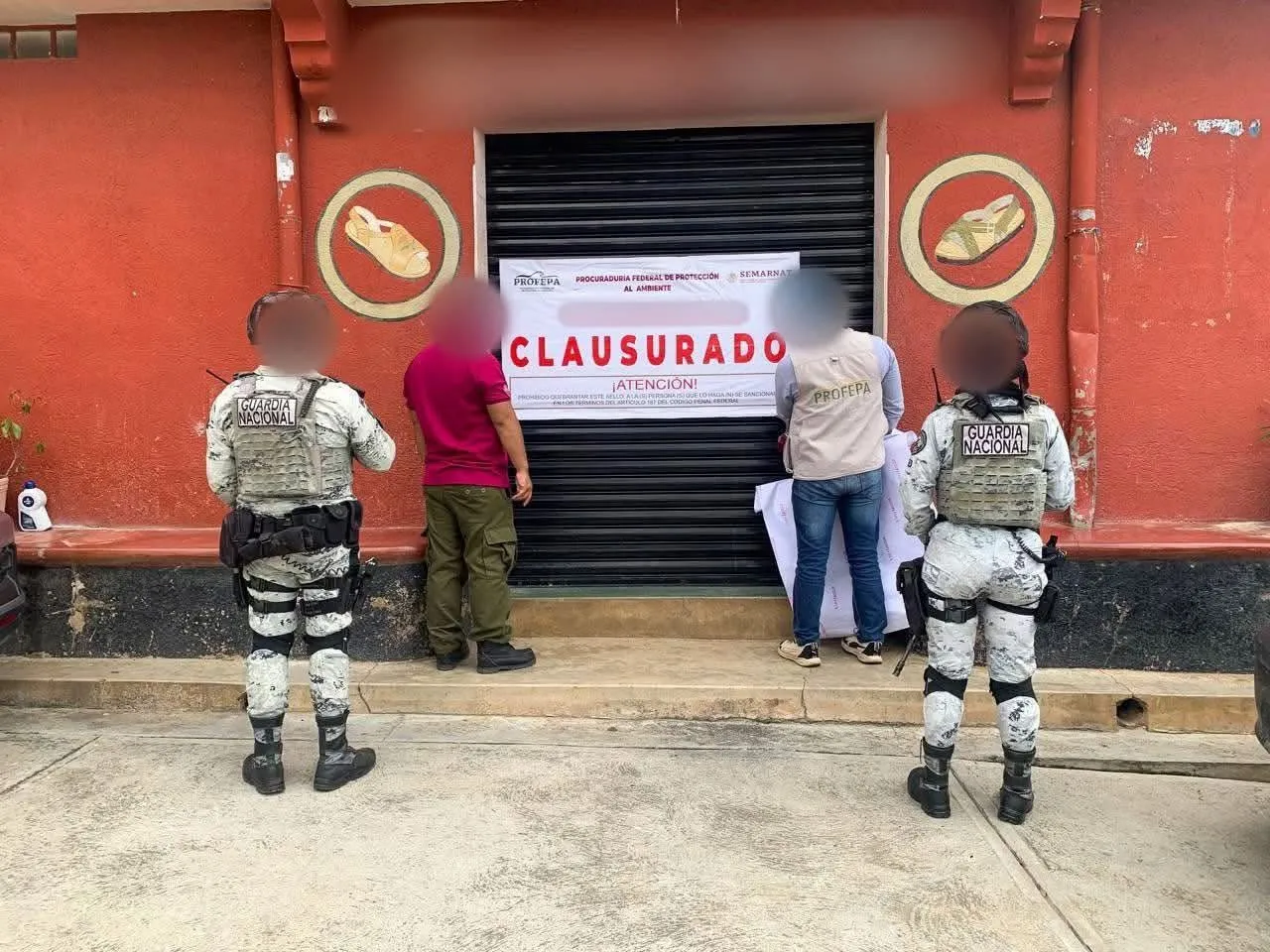 POLÍTICA EXPRÉS | * El caso del huarachero de Yalálag a quién por decir la verdad en la disputa con Adidas la Profepa le clausuró su taller POLÍTICA EXPRÉS | * El caso del huarachero de Yalálag a quién por decir la verdad en la disputa con Adidas la Profepa le clausuró su taller