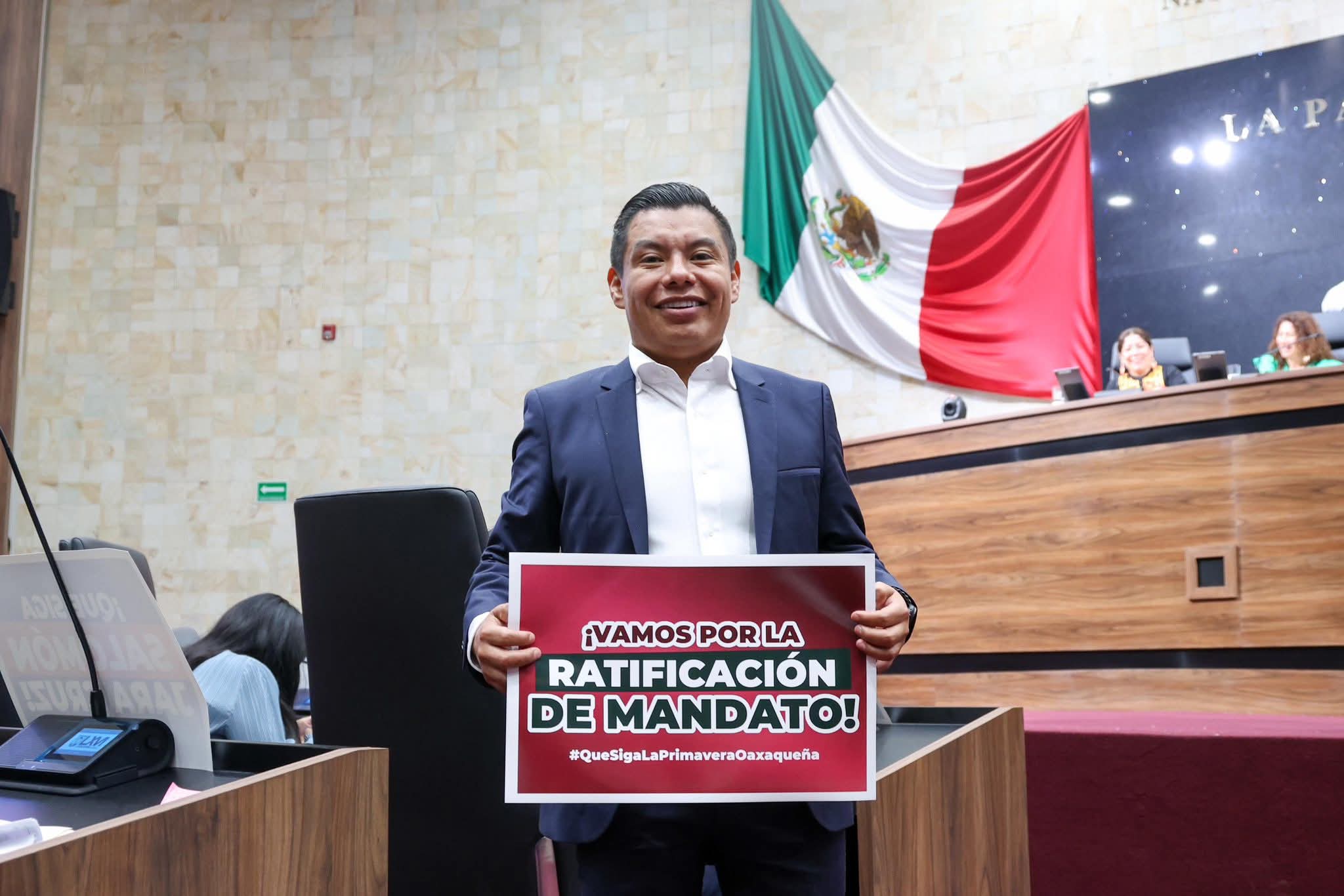 Salomón Jara convierte la revocación de mandato en campaña de ratificación; busca el apoyo de los 570 alcaldes