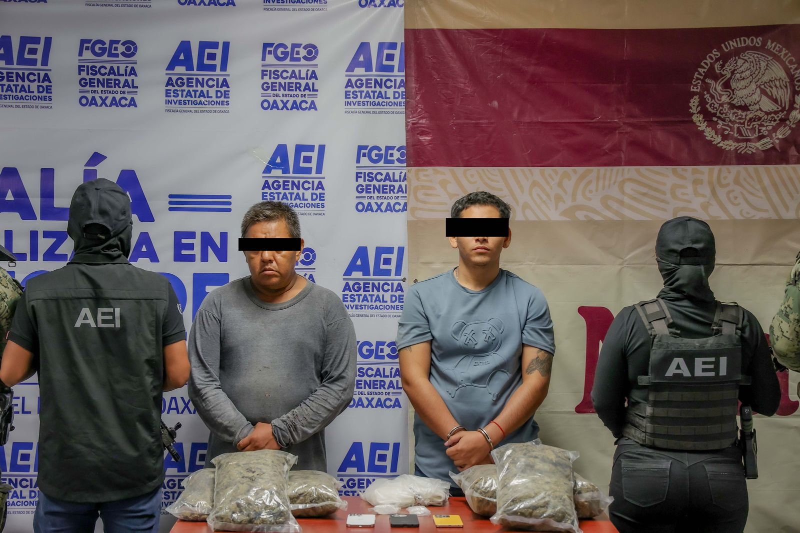 Capturan en Juchitán a dos operadores del “Comandante Cromo” con 100 kg de marihuana