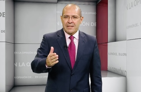 El periodista Alejandro Leyva Aguilar denuncia persecución política de Salomón Jara por críticas a su gobierno El periodista Alejandro Leyva Aguilar denuncia persecución política de Salomón Jara por críticas a su gobierno