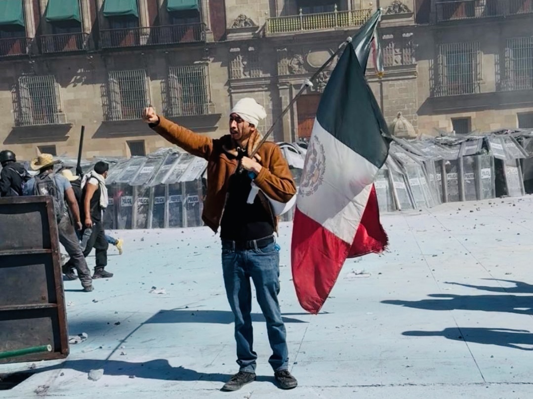 Generación Z vuelve a las calles el 20 de noviembre tras la violenta represión en el Zócalo que encendió al país Generación Z vuelve a las calles el 20 de noviembre tras la violenta represión en el Zócalo que encendió al país