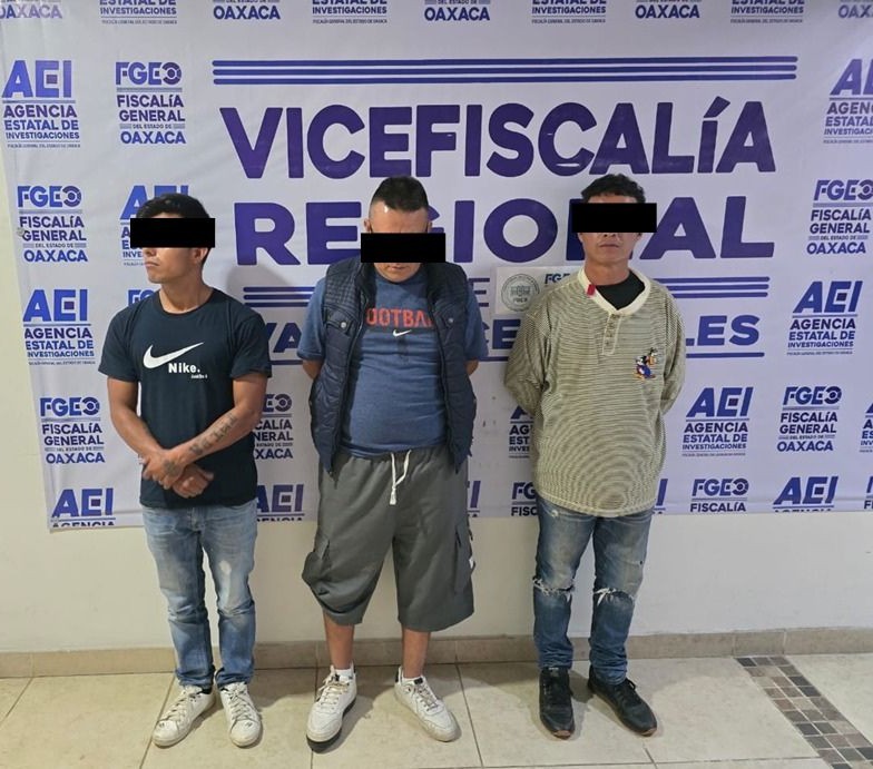 Vinculan a proceso a tres narcomenudistas detenidos con droga afuera de secundaria en Coyotepec, Oaxaca