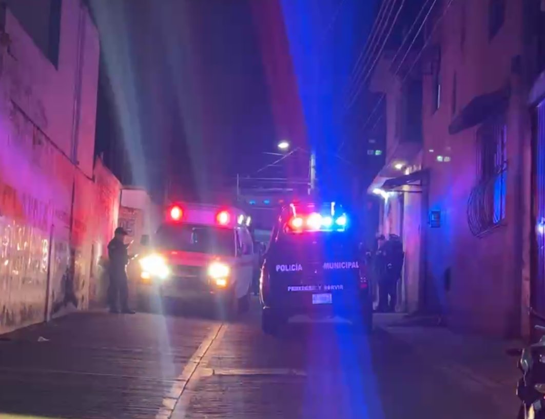 Ejecutan a balazos a un hombre en la colonia Nezahualcóyotl de San Martín Mexicapam, de Oaxaca de Juárez; un herido