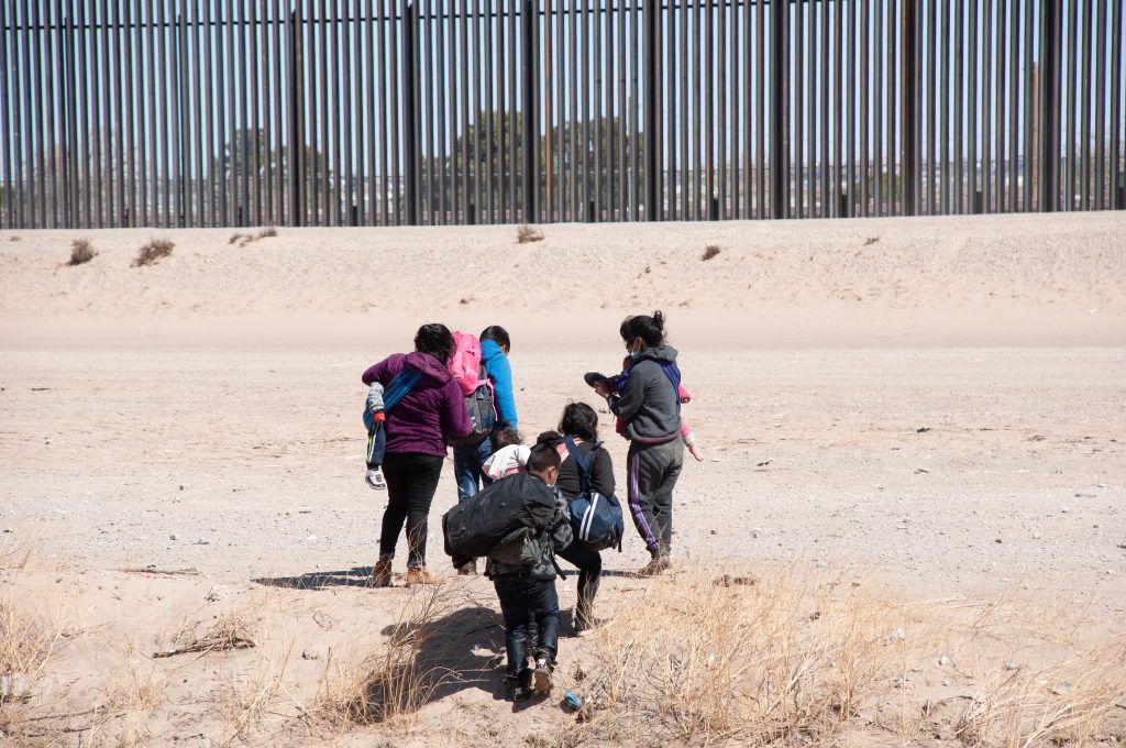 Políticas migratorias de Trump provocan histórica caída de migración mexicana y oaxaqueña hacia Estados Unidos Políticas migratorias de Trump provocan histórica caída de migración mexicana y oaxaqueña hacia Estados Unidos