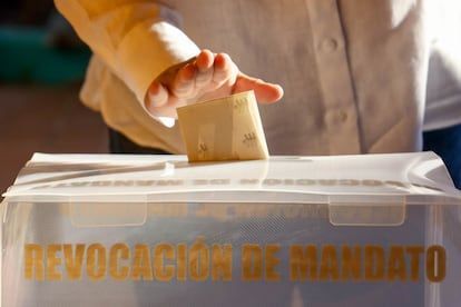 PERIODISMO TRASCENDENTE | * Rotundo fracaso de la Revocación de Mandato