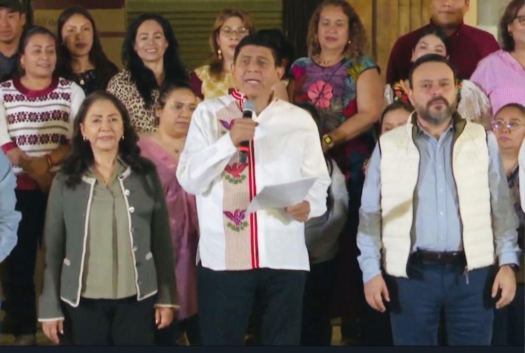 Jara anuncia ajustes en su gobierno tras los resultados del proceso de revocación de mandato en #Oaxaca Jara anuncia ajustes en su gobierno tras los resultados del proceso de revocación de mandato en #Oaxaca