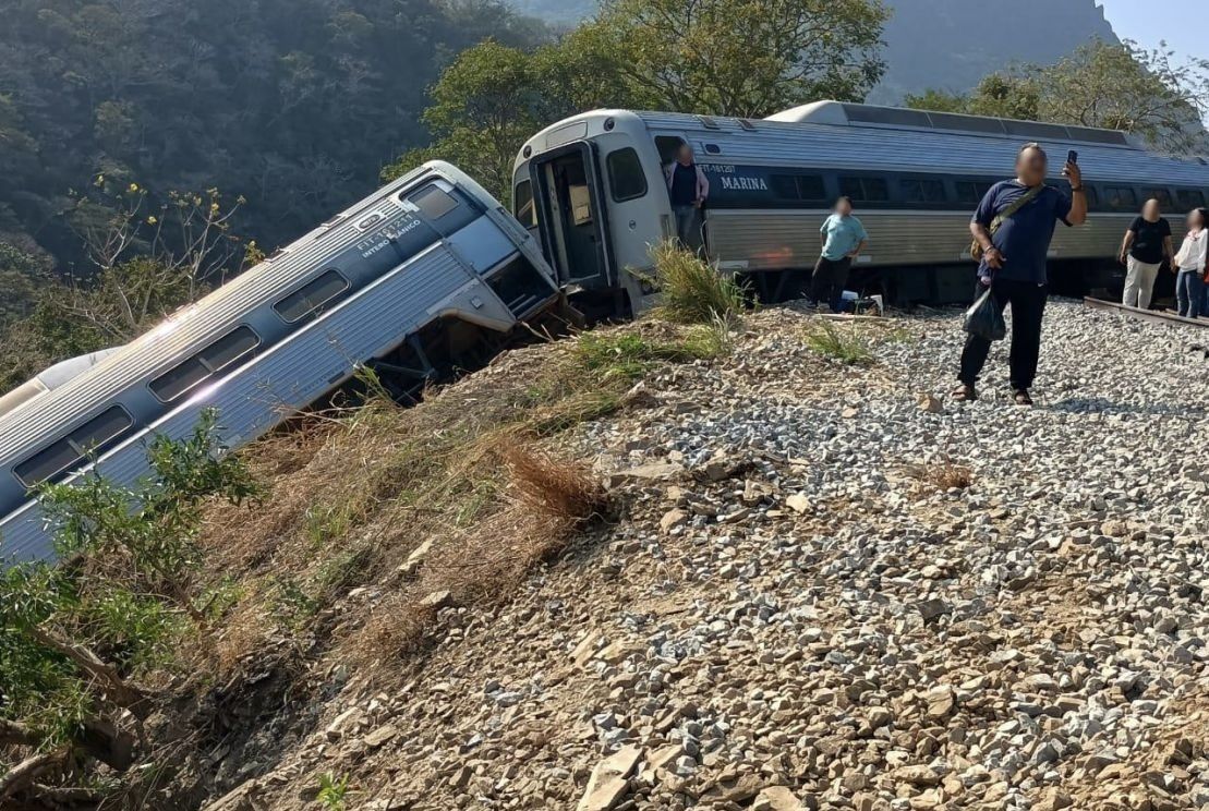 Oaxaca: juez vincula a proceso a maquinista y despachador del Tren Interoceánico por homicidio y lesiones culposas, tras descarrilamiento