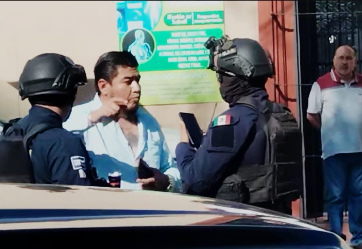 Incidente de balacera en Periférico y Bustamante, en Oaxaca capital, deja confusión sobre detención de René Balderas en #Oaxaca