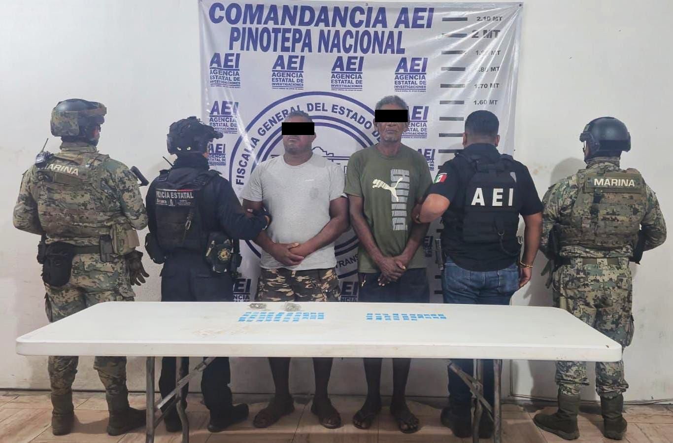 La Fiscalía de Oaxaca desarticula célula criminal dedicada al suministro de drogas a estudiantes en Pinotepa Nacional La Fiscalía de Oaxaca desarticula célula criminal dedicada al suministro de drogas a estudiantes en Pinotepa Nacional
