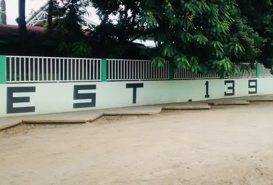 Alarma en secundaria de Santa Lucía del Camino, #Oaxaca, por presunta intoxicación de alumnos tras consumir golosinas con presunta droga