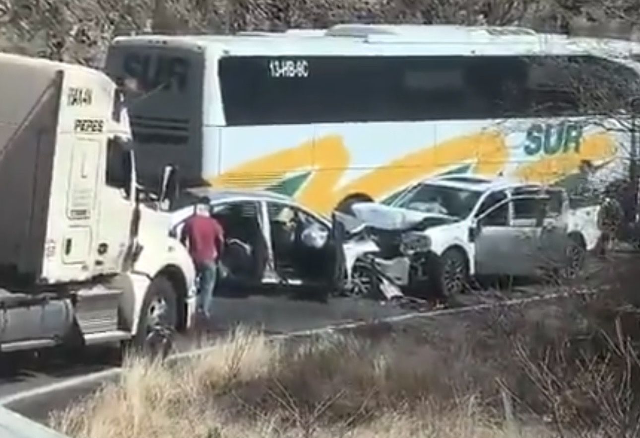 Trágico choque frontal en curva de Totolapam deja una persona sin vida en carretera Oaxaca-Istmo