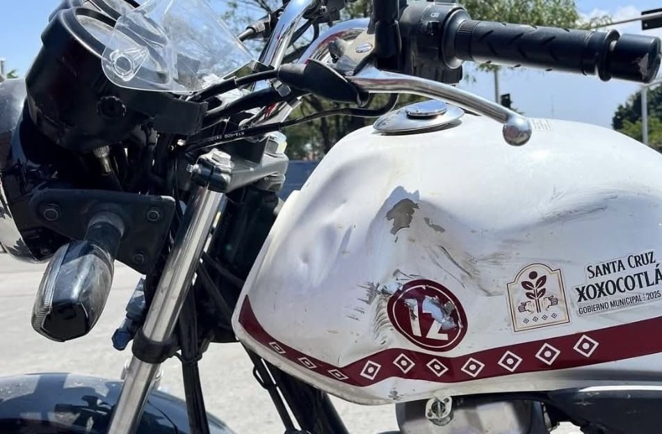 Denuncian a Nancy Benítez por indolencia ante accidente de trabajo de abogado en Ayuntamiento de Xoxocotlán, #Oaxaca Denuncian a Nancy Benítez por indolencia ante accidente de trabajo de abogado en Ayuntamiento de Xoxocotlán, #Oaxaca
