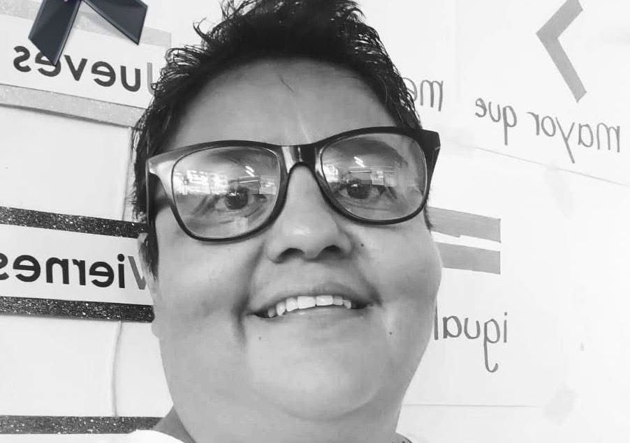 Confirman identidad de maestra fallecida en volcadura de autobús sobre la carretera Transístmica oaxaqueña