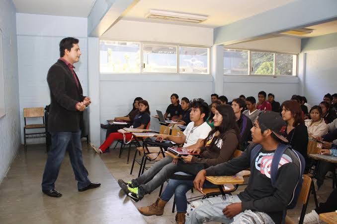 En Oaxaca, gobierno de Salomón Jara garantiza gratuidad total en preparatorias y universidades