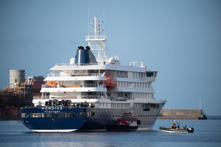 Siete contagiados y tres muertos por hantavirus en crucero neerlandés desviado a Tenerife