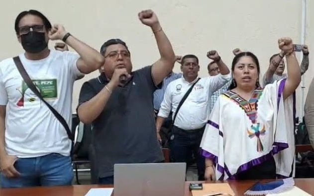 Tras consultas con Asamblea Estatal, la Sección 22 acuerda el paro indefinido para el 25 de mayo