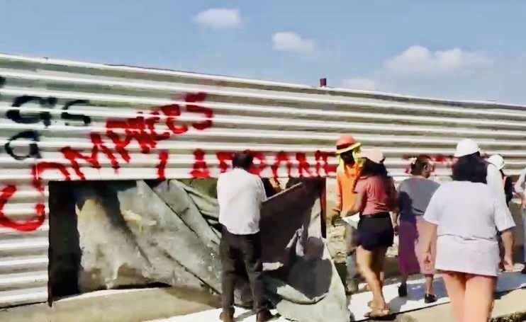 Fibra Danhos se apropió ilegalmente de calle en Colonia Reforma y avanza construcción de Parque #Oaxaca sin permisos Fibra Danhos se apropió ilegalmente de calle en Colonia Reforma y avanza construcción de Parque #Oaxaca sin permisos