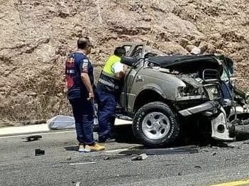 Choque frontal entre pickups deja dos muertos y cuatro heridos en la supercarretera Barranca Larga-Ventanilla