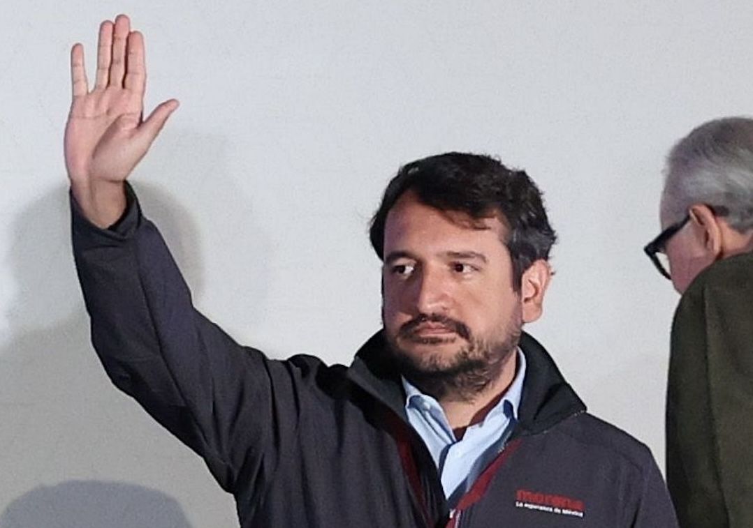 Andrés Manuel López Beltrán renuncia a la Secretaría de Organización de Morena y la Comisión Nacional de Elecciones