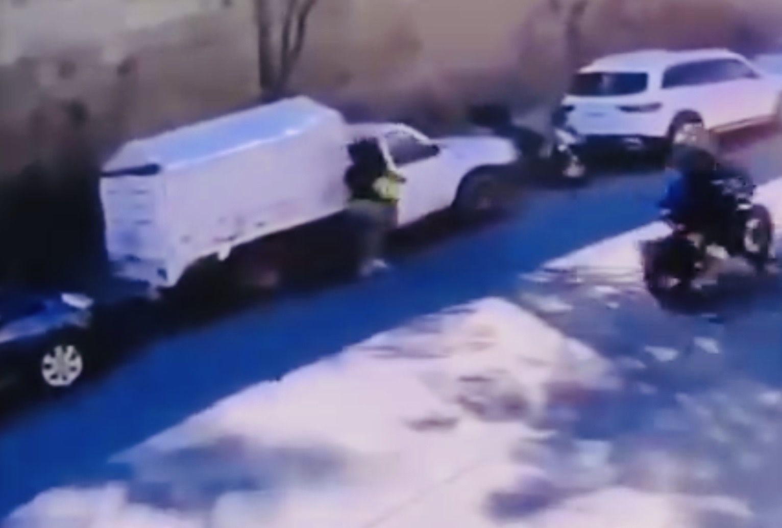 Robo de camioneta en Centro Histórico de Oaxaca de Juárez expone la ineficacia o negligencia en la operación del C5 Robo de camioneta en Centro Histórico de Oaxaca de Juárez expone la ineficacia o negligencia en la operación del C5
