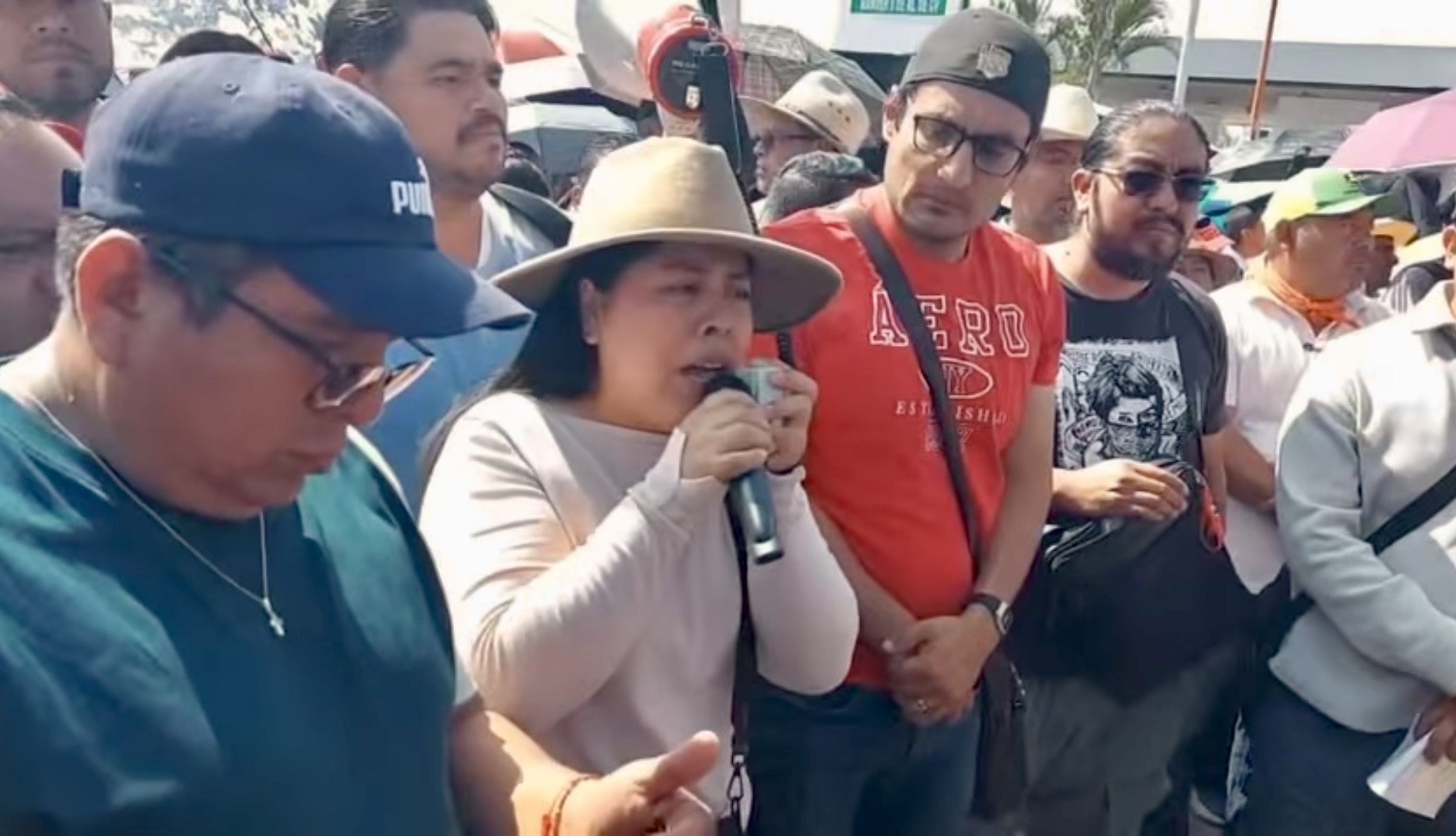 Sección 22 reprocha incumplimiento de Sheinbaum en abrogación de Ley ISSSTE, compromiso hecho en campaña Sección 22 reprocha incumplimiento de Sheinbaum en abrogación de Ley ISSSTE, compromiso hecho en campaña