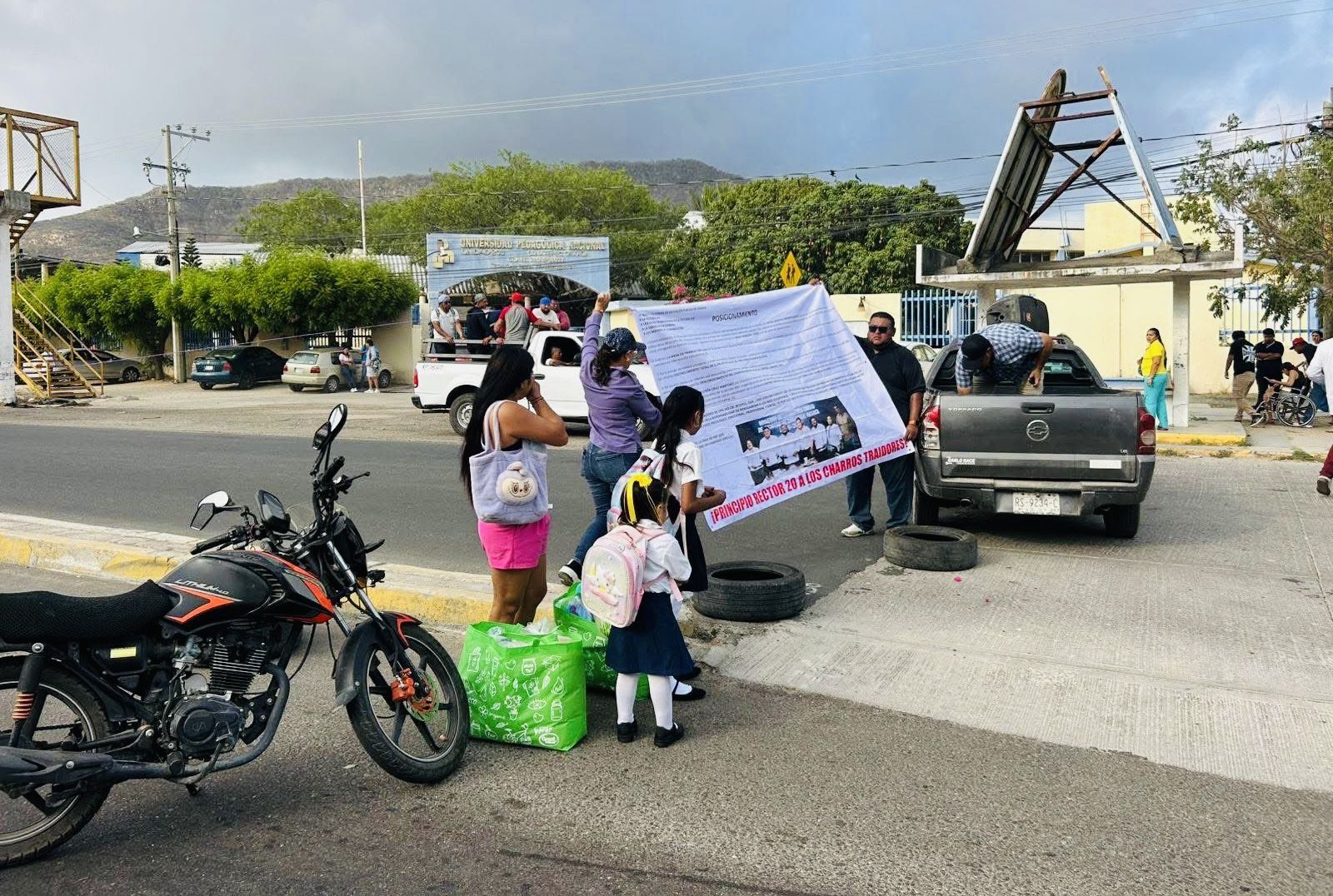 Crisis en la UPN de Ixtepec, #Oaxaca; docentes denuncian imposiciones sindicales y exigen diálogo con el IEEPO
