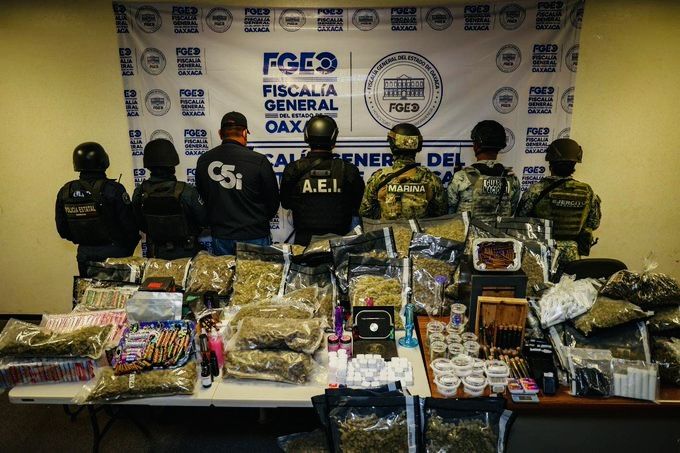 Operativo en Centro Histórico de #Oaxaca desarticula punto de narcomenudeo; vendían marihuana, cocaína y cristal