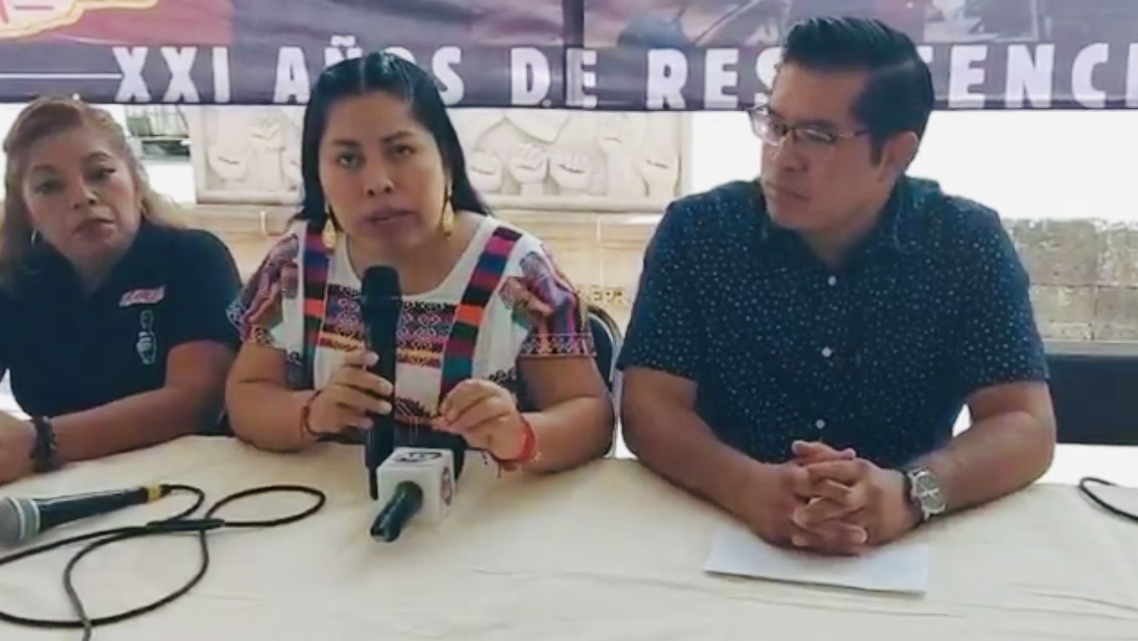 Sección 22 inicia paro indefinido en Oaxaca en lunes; dejará sin clases a 800 mil alumnos Sección 22 inicia paro indefinido en Oaxaca en lunes; dejará sin clases a 800 mil alumnos
