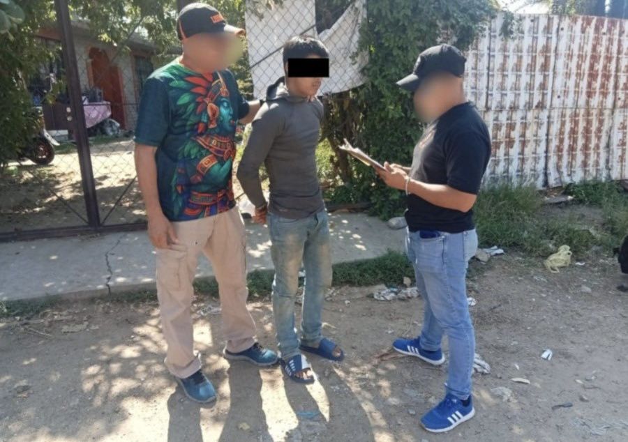 Capturan en carretera Oaxaca-Puerto Ángel a hombre acusado de homicidio en San Melchor Betaza Capturan en carretera Oaxaca-Puerto Ángel a hombre acusado de homicidio en San Melchor Betaza