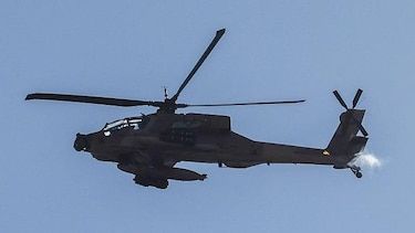 Estados Unidos lanza ataques aéreos contra Irán tras derribo de helicóptero Apache en el Estrecho de Ormuz Estados Unidos lanza ataques aéreos contra Irán tras derribo de helicóptero Apache en el Estrecho de Ormuz
