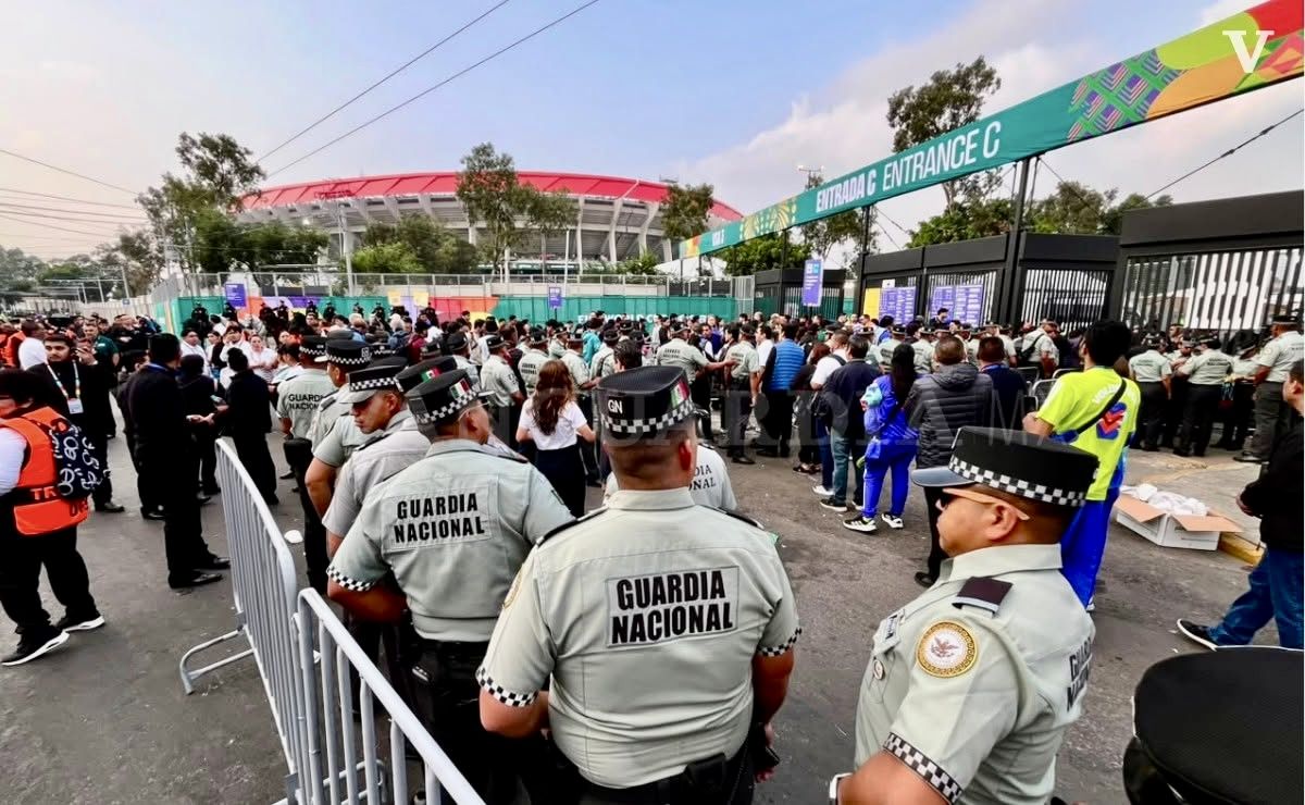 CNTE acuerda marchar hoy al Estadio Ciudad de México en vísperas de la inauguración del Mundial 2026