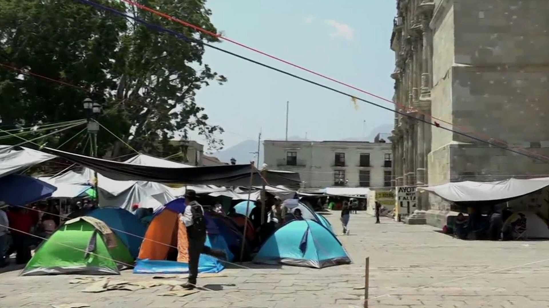 Comercio del Centro Histórico de Oaxaca pierde 100 millones diarios por plantón magisterial: urgen soluciones
