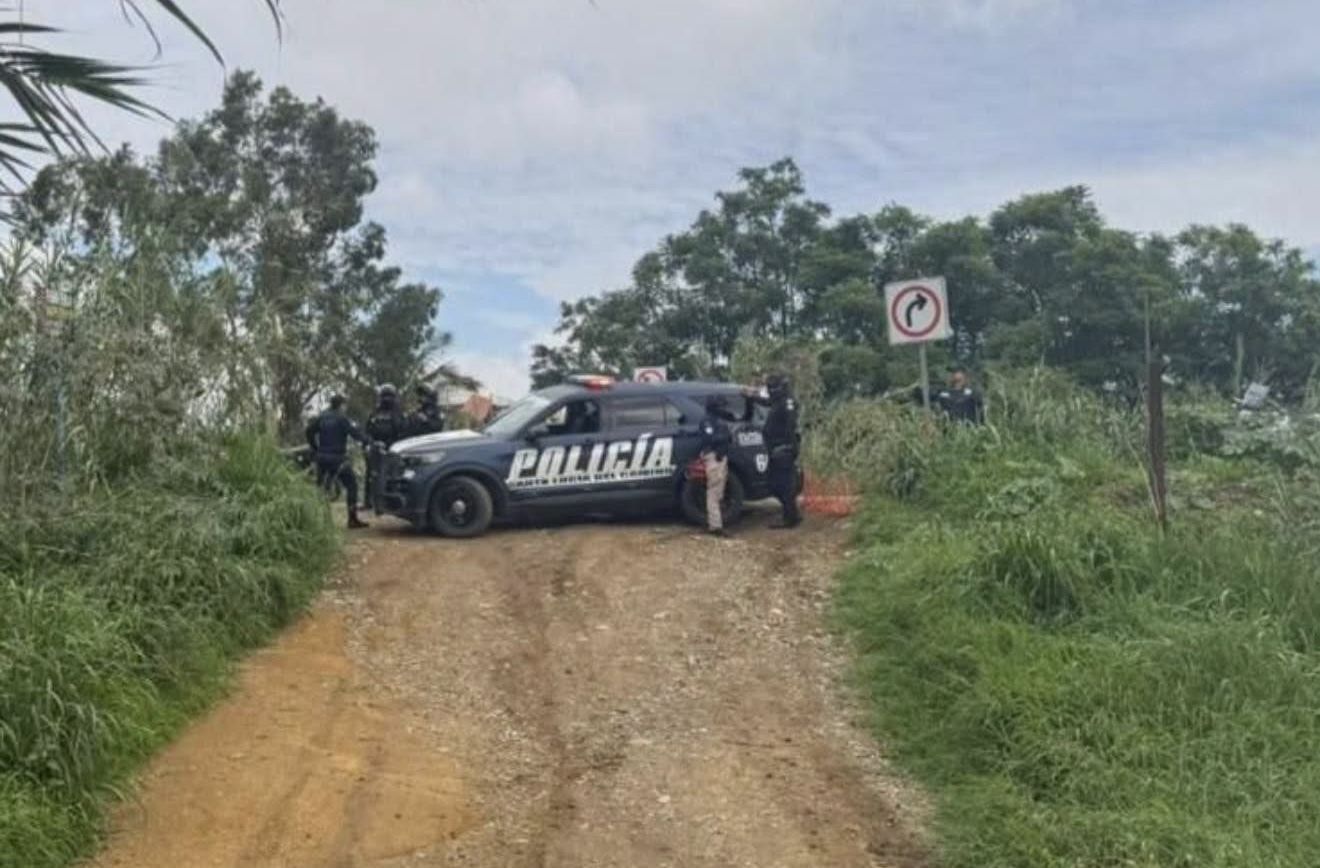 Hallan a mujer sin vida en carrizales junto al Río Salado, límites de Oaxaca capital y San Antonio de la Cal Hallan a mujer sin vida en carrizales junto al Río Salado, límites de Oaxaca capital y San Antonio de la Cal