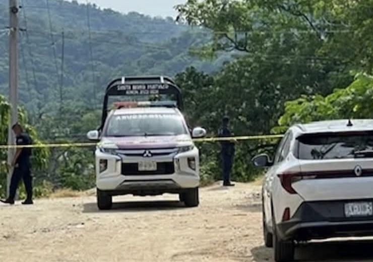 Autoridades investigan homicidio en Barrio La Cruz, en Santa Cruz Huatulco; vecino fue hallado sin vida tras disparos
