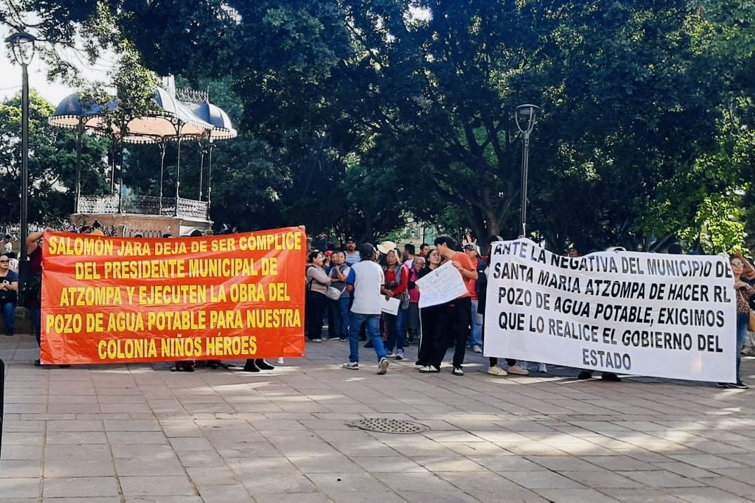 Vecinos de Niños Héroes en Atzompa exigen pozo profundo ante escasez de agua en Oaxaca