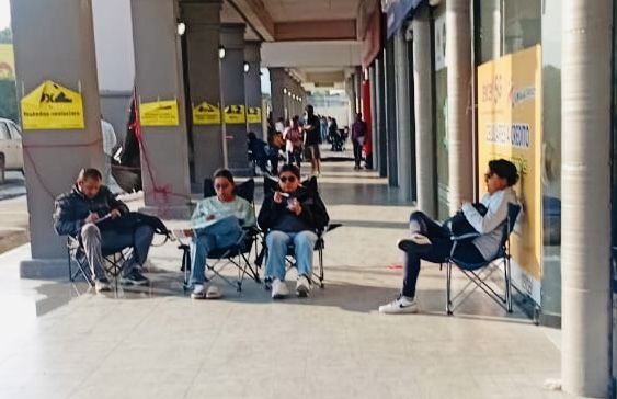Maestros de la Sección 22 boicotean el último día del Hot Sale en plazas de Oaxaca Maestros de la Sección 22 boicotean el último día del Hot Sale en plazas de Oaxaca