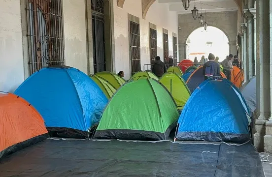 Sección 22 rechaza receso en paro nacional por estrecho margen y fortalece exigencias magisteriales